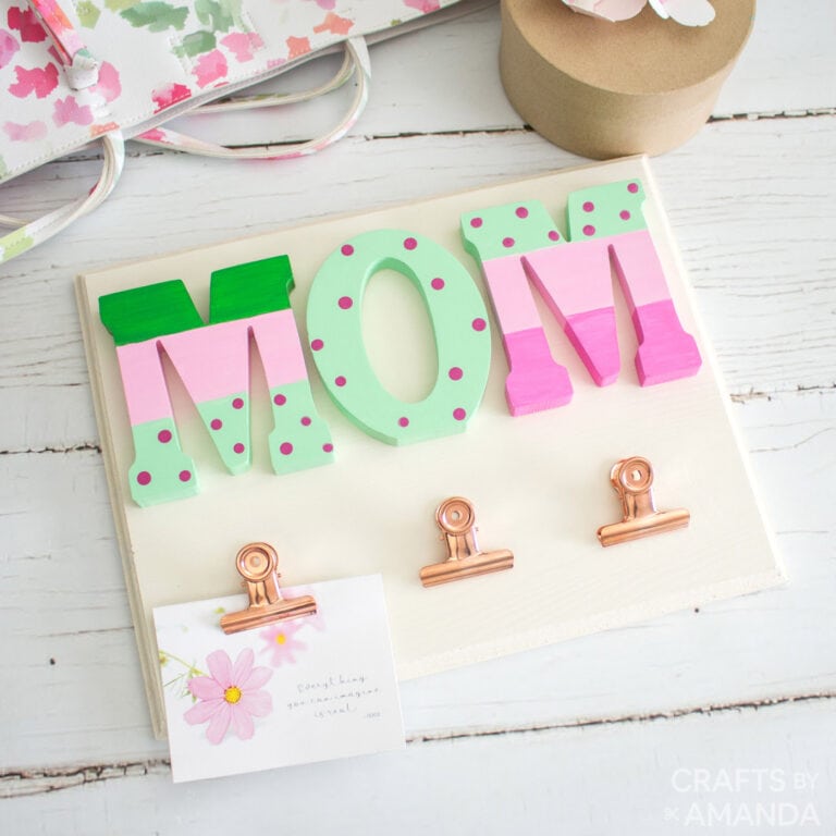 Photo Holder for Mom | Fun Family Crafts