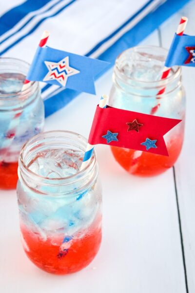 Patriotic Layered Drink | Fun Family Crafts